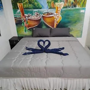 https://reggae-inn.hotelskophiphi.com